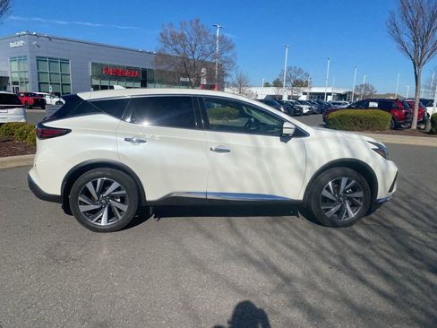 Used 2024 Nissan Murano SL image 8