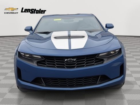 Used 2023 Chevrolet Camaro LT image 8