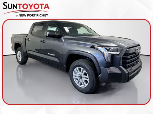 New 2026 Toyota Tundra SR5 w/ SR5 Convenience Package image 1