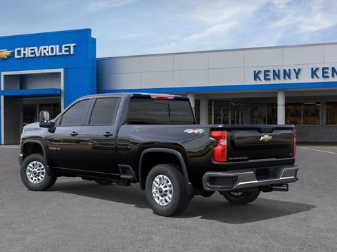 New 2026 Chevrolet Silverado 2500 LT w/ Convenience Package AWD/4WD image 3