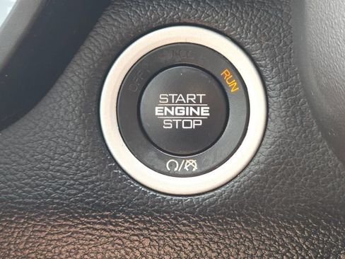 Used 2021 RAM 1500 Big Horn AWD/4WD image 14