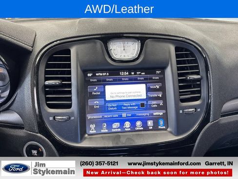 Used 2016 Chrysler 300 S AWD/4WD image 8