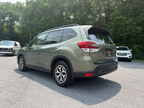 Used 2021 Subaru Forester Premium w/ Popular Package #1 AWD/4WD image 27