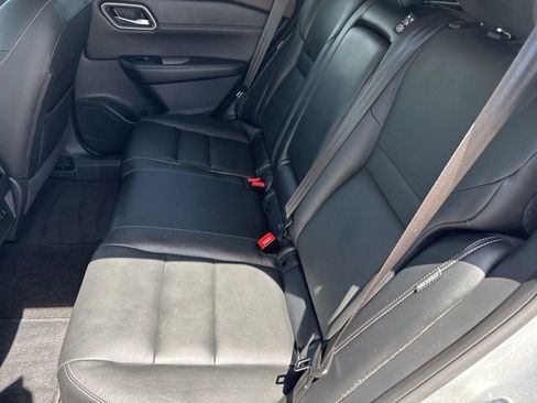 Used 2021 Nissan Rogue SL w/ Premium Package AWD/4WD image 22