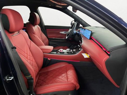 New 2026 Genesis GV70 3.5T Sport Prestige AWD/4WD image 18