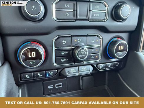 Used 2024 Chevrolet Suburban High Country image 29