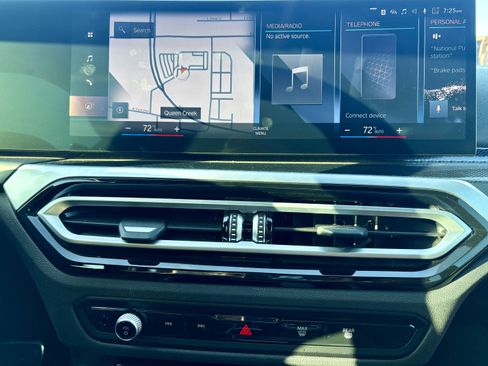 Used 2023 BMW 230i Coupe w/ M Sport Package image 20