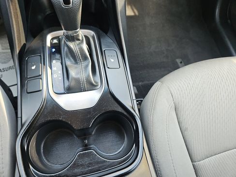 Used 2015 Hyundai Santa Fe Sport w/ Option Group 02 image 32