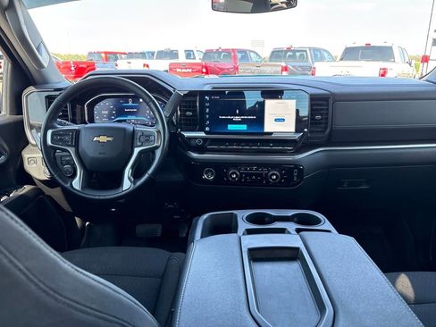 Used 2022 Chevrolet Silverado 1500 LT w/ Protection Package image 29