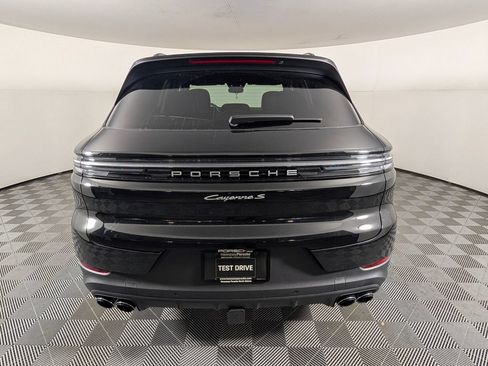 New 2026 Porsche Cayenne S AWD/4WD image 6