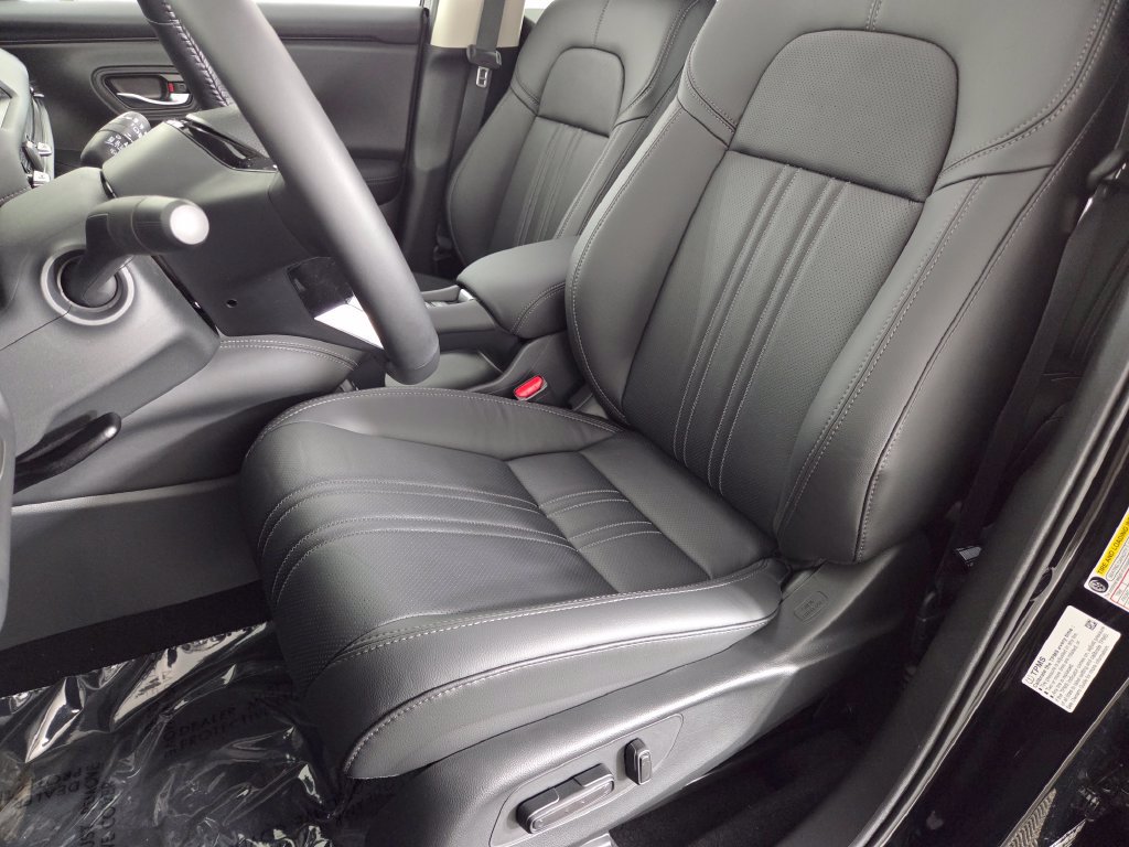 New 2027 Honda HR-V EX-L image 2