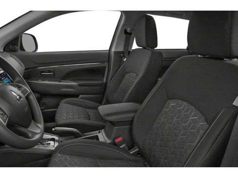 New 2026 Mitsubishi Outlander Sport LE AWD/4WD image 6