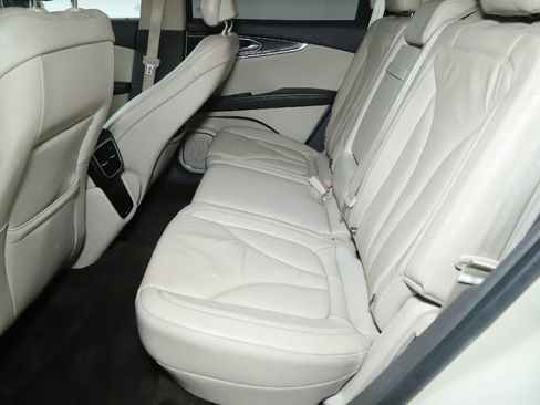 Used 2016 Lincoln MKX Reserve w/ Climate Package image 14