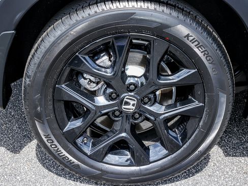 Certified 2024 Honda HR-V Sport image 12