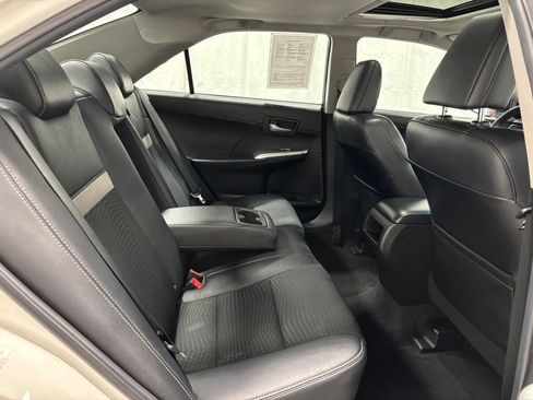 Used 2014 Toyota Camry SE FWD image 52