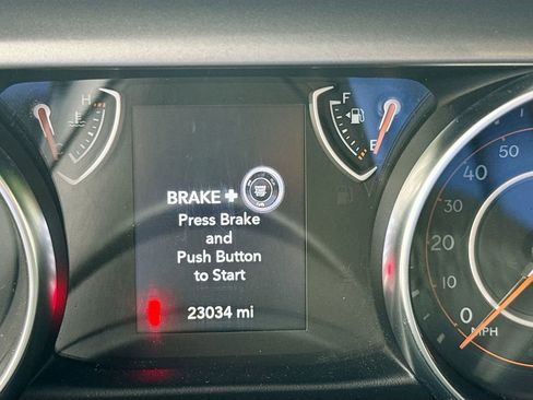 Used 2022 Jeep Wrangler Unlimited Sport AWD/4WD image 13