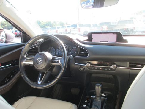 Used 2021 MAZDA CX-30 AWD 2.5 S w/ Premium Package image 25