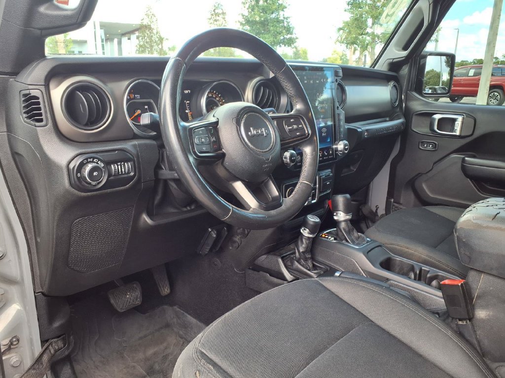 Used 2019 Jeep Wrangler Unlimited Sport S AWD/4WD image 25