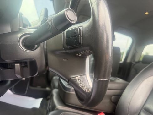 Used 2016 GMC Sierra 1500 SLT w/ SLT Premium Package AWD/4WD image 16
