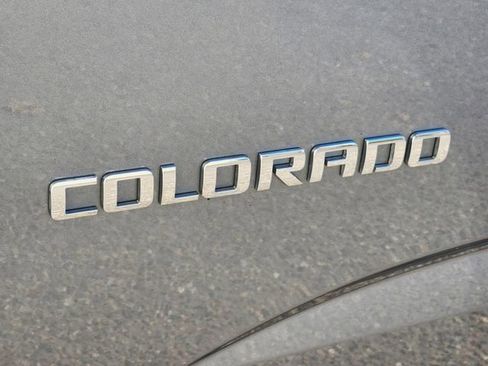 Used 2019 Chevrolet Colorado ZR2 image 19