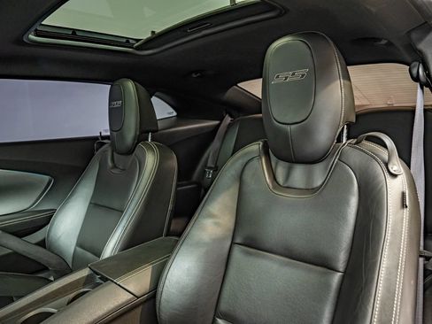 Used 2010 Chevrolet Camaro SS RWD image 33