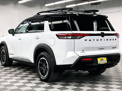 New 2026 Nissan Pathfinder Rock Creek w/ Rock Creek Premium Package AWD/4WD image 4