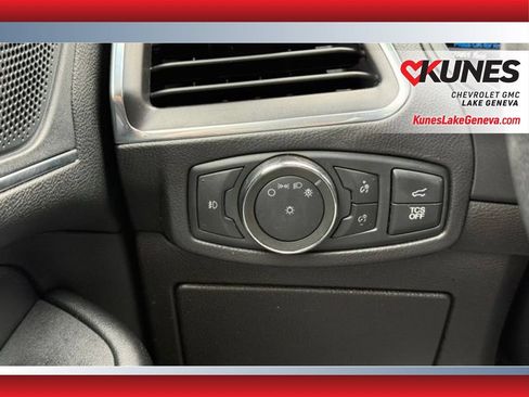 Used 2022 Ford Edge Titanium AWD/4WD image 48