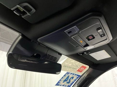 Certified 2024 Toyota Tacoma TRD Off-Road AWD/4WD image 21