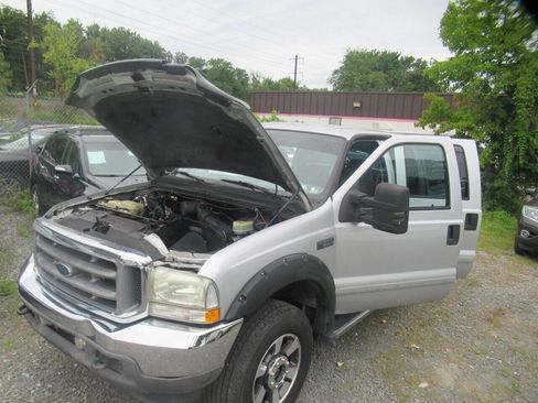 Used 2003 Ford F250 XLT AWD/4WD image 7