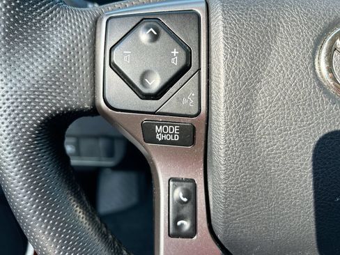 Used 2023 Toyota Tacoma SR5 RWD image 16