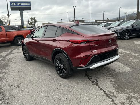 Used 2024 Buick Envista Sport Touring w/ Convenience I Package image 6