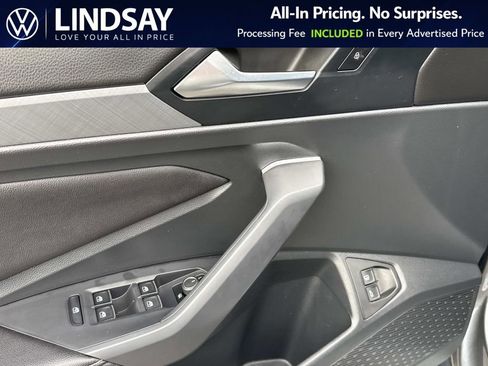 Used 2022 Volkswagen Jetta SE FWD image 18