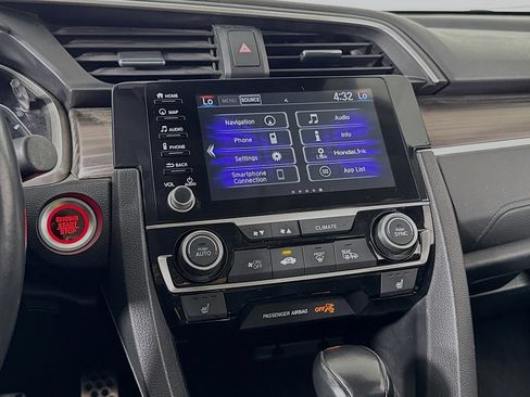 Used 2020 Honda Civic Touring image 24