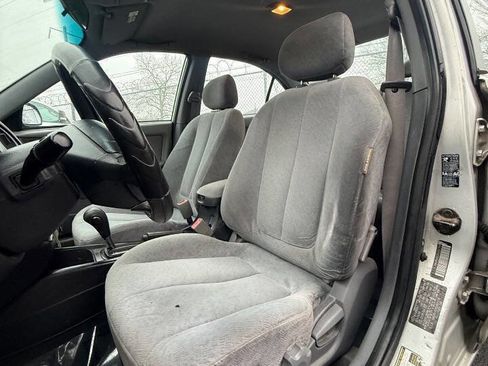 Used 2005 Hyundai Elantra GLS image 12