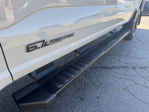 Used 2025 Ford F250 XLT w/ Black Appearance Package AWD/4WD image 20