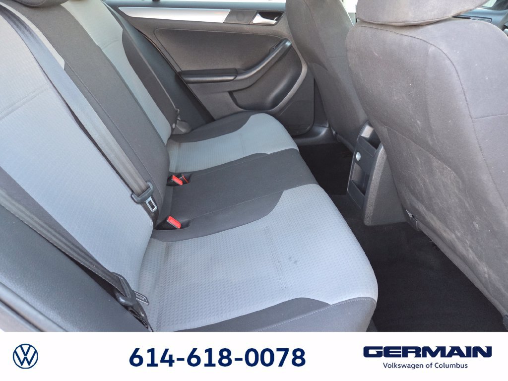 Used 2017 Volkswagen Jetta S w/ Jetta S Cold Weather Package FWD image 23