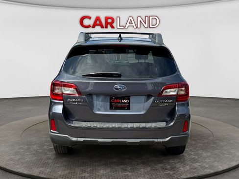 Used 2016 Subaru Outback 3.6R Limited AWD/4WD image 5