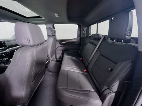 New 2026 GMC Sierra 1500 SLT w/ SLT Premium Plus Package image 24