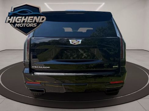 Used 2025 Cadillac Escalade Sport w/ LPO, Floor Liner Package AWD/4WD image 5