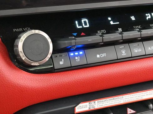 Used 2025 Toyota Tundra TRD Pro AWD/4WD image 25