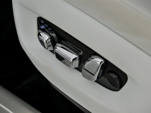 Used 2022 Rolls-Royce Ghost AWD/4WD image 24