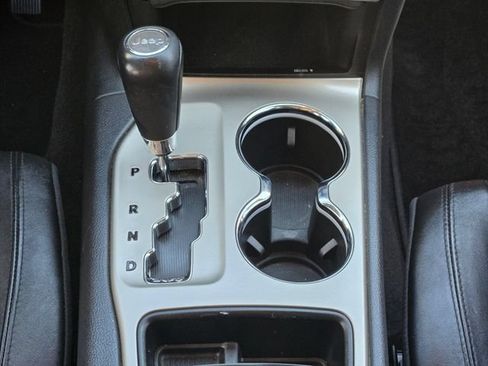 Used 2013 Jeep Grand Cherokee Laredo RWD image 20