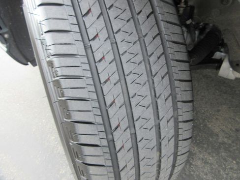 Used 2024 Honda CR-V EX-L image 51