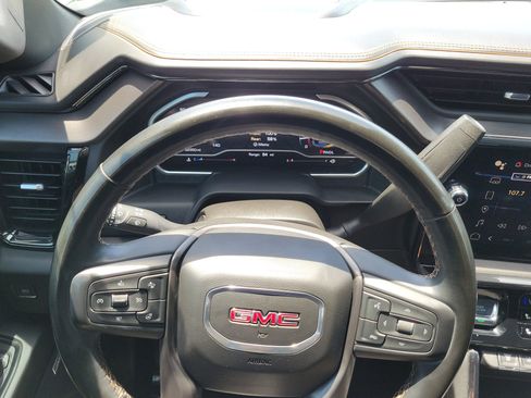 Used 2024 GMC Sierra 2500 AT4 w/ AT4 Premium Plus Package AWD/4WD image 22