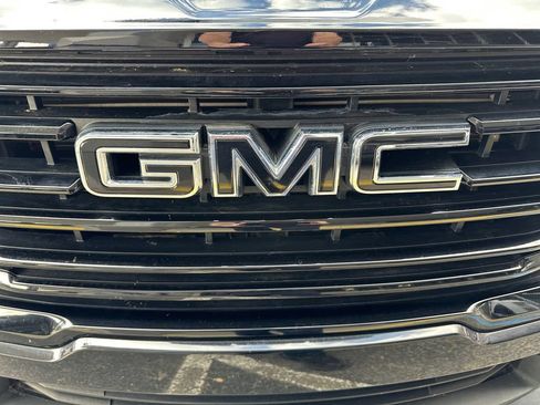 Used 2022 GMC Terrain SLE w/ Driver Convenience Package AWD/4WD image 34