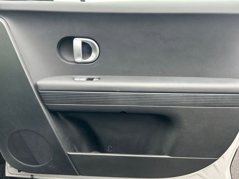 Certified 2023 Hyundai Ioniq 5 SE image 25