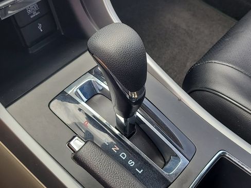 Used 2013 Honda Accord LX image 21