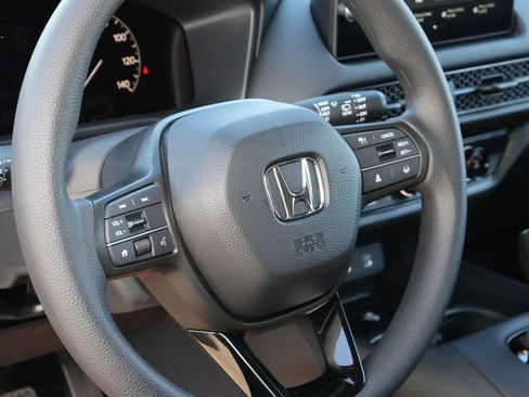 New 2026 Honda HR-V LX image 17