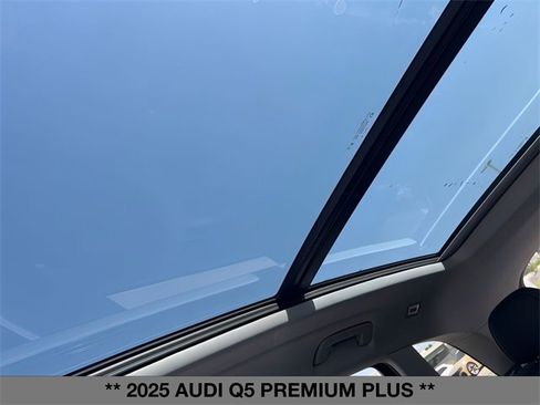 New 2025 Audi Q5 Premium Plus image 29