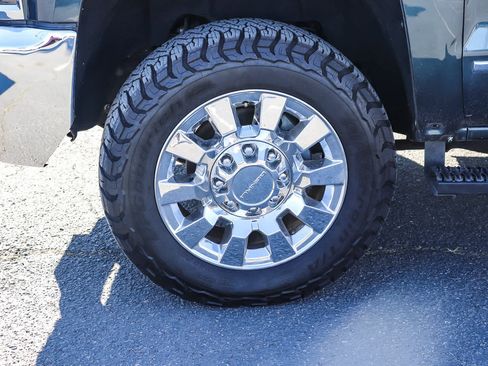 Used 2017 Chevrolet Silverado 2500 LTZ w/ Duramax Plus Package image 5